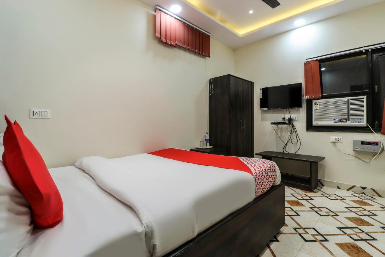 โอโย 62485 โฮเต็ล ซิตี้ พาเลซ Hotel กานปูร์ ภายนอก รูปภาพ