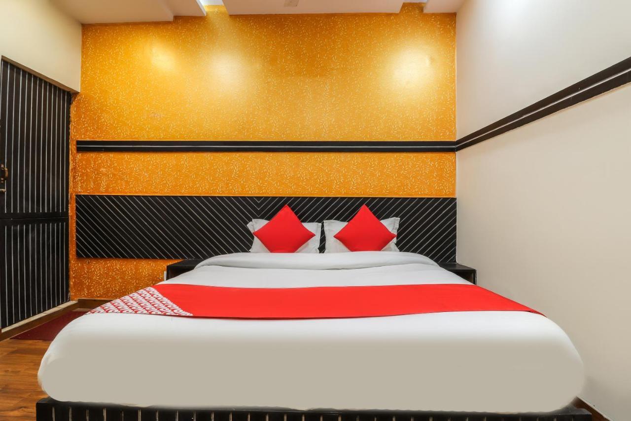 โอโย 62485 โฮเต็ล ซิตี้ พาเลซ Hotel กานปูร์ ภายนอก รูปภาพ